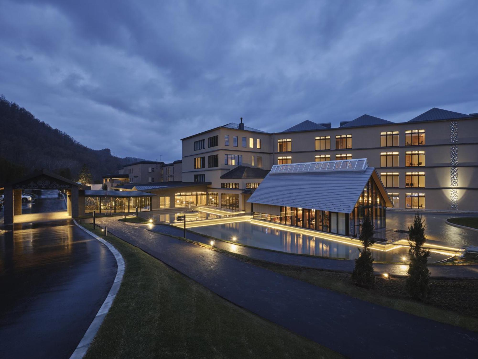 Lake Toya Tsuruga Resort Hikarinouta Toyako Esterno foto